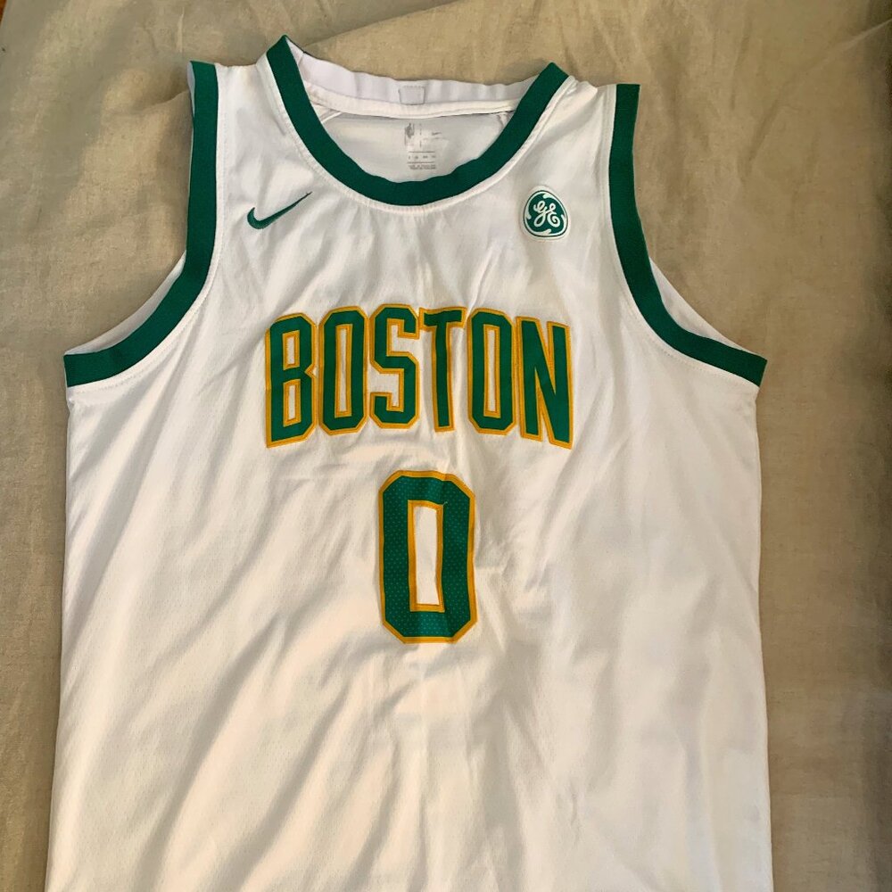 Nike Throwback Jayson Tatum Jersey L